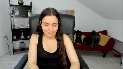 melissawiliam online show from May 8, 12:00 pm