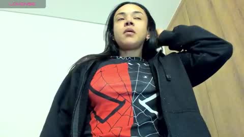 mellanie online show from February 3, 9:57 am