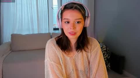 Mel online show from December 15, 8:21 am