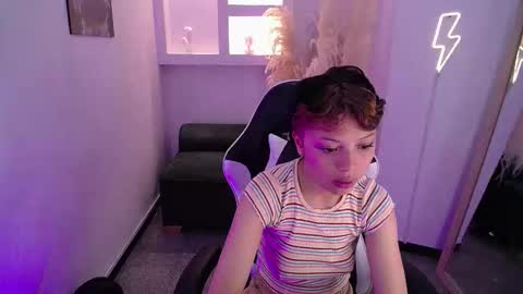 melody701583as online show from January 16, 2:04 pm