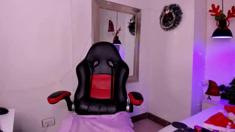 melody online show from December 2, 11:03 pm