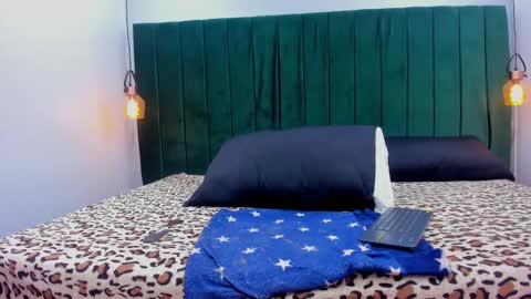 melody_kener online show from October 23, 9:48 pm