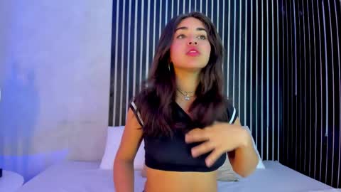 melody phillips online show from February 24, 5:10 am