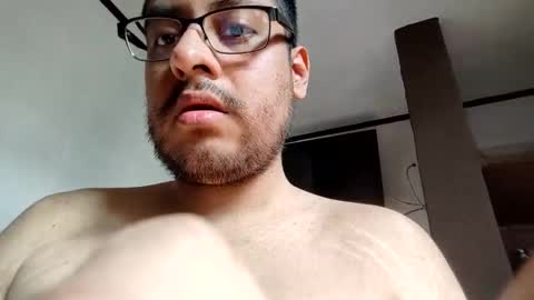 Snapshot of meltingdab chatting on October 18, 8:57 pm meltingdab online show from October 18, 8:57 pm