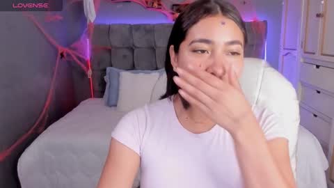 MELY online show from October 17, 7:40 pm