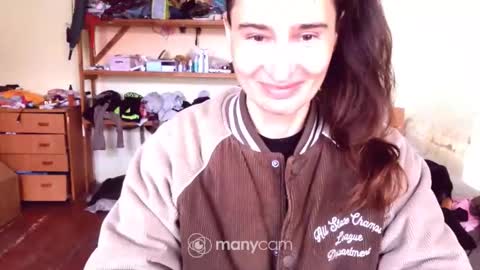 Yummygirl online show from April 28, 5:23 am