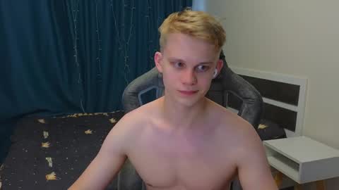 Mickey online show from November 19, 9:52 am