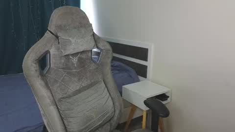 Mickey online show from February 20, 10:06 am