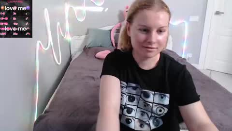 Mirrra online show from July 1, 12:25 pm
