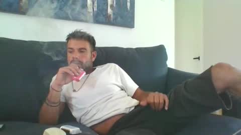 Mercedes190d online show from November 4, 3:24 pm