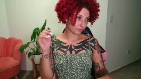 Miss Freckles online show from April 3, 11:33 pm