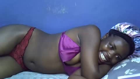 merlin_queen online show from December 1, 7:01 pm