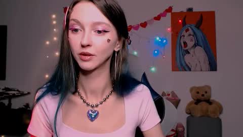 mermaidvibestides online show from February 15, 10:19 pm