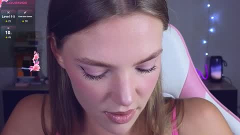 Susan online show from November 24, 4:16 pm