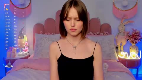 Anna online show from April 11, 8:07 am