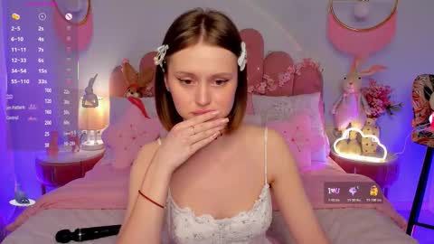 Anna online show from March 27, 8:26 am