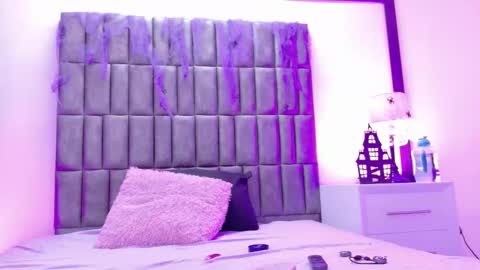 Mery Stone online show from October 19, 4:50 am