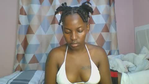 meggy and bree online show from April 26, 5:10 pm