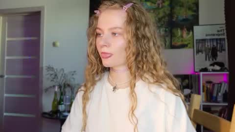 Eva online show from August 6, 1:09 pm