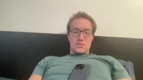 metallica92786 online show from February 27, 9:14 pm