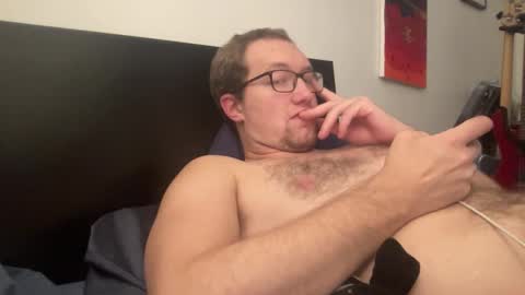 metallica92786 online show from November 25, 6:45 am