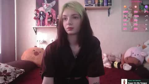 Snapshot of mevis_li chatting on September 20, 3:09 am Mavis online show from September 20, 3:09 am