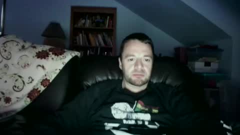 LockedOutNaked online show from December 7, 12:18 pm