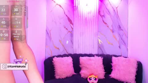 Mhia Kate online show from February 9, 12:20 pm