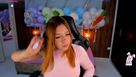 Violett online show from March 28, 8:54 pm