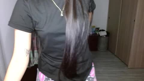 Snapshot of mia__lopez_ chatting on September 22, 3:43 am Mia online show from September 22, 3:43 am