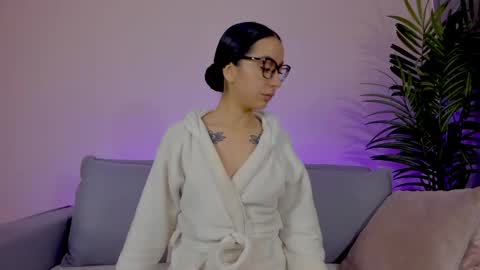 Sarah Luna online show from May 19, 12:34 pm