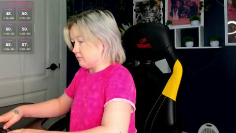 Mia online show from June 8, 3:07 am