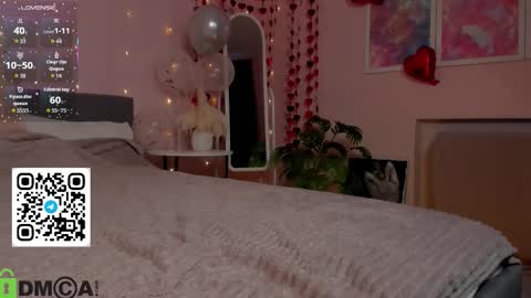 Mia online show from February 28, 3:21 am