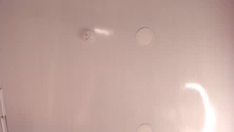 Mia online show from March 21, 8:19 am