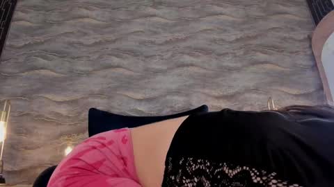 mia_luxor online show from March 26, 11:37 am