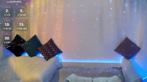 mia_sunn online show from July 14, 2:05 am