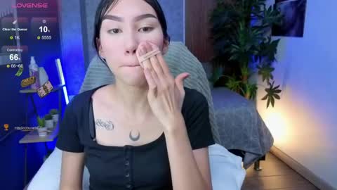 miaa_lee777 online show from May 26, 8:48 pm