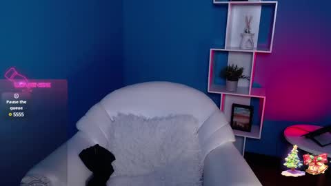 Andrea online show from December 21, 12:20 am