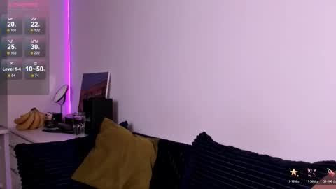 mia online show from March 15, 12:59 am