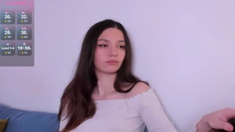 mia online show from May 16, 10:36 am