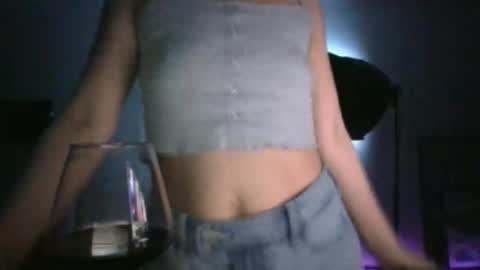 miaellababy online show from February 24, 4:15 am