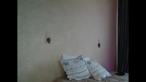 MiaFoxisJa online show from October 28, 4:35 am