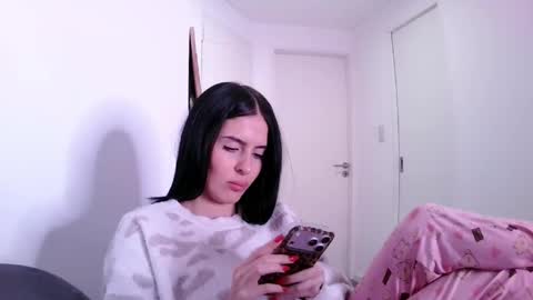 HotLatinxCouplexxx online show from June 3, 10:59 pm