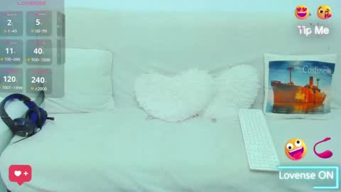 Mia Kittyy online show from May 13, 9:13 pm