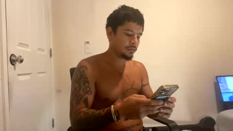 miamiclos1 online show from September 10, 12:06 pm