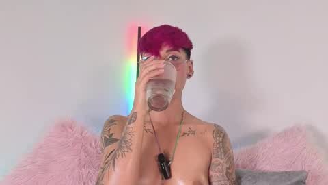 Mia Morgann online show from November 20, 5:43 pm