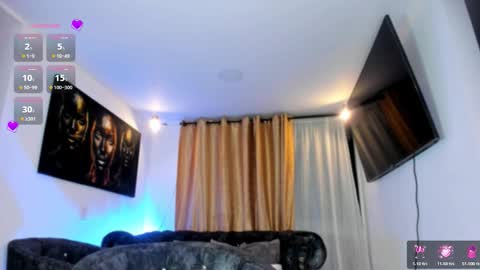 miapink_ofi_ online show from January 11, 3:56 am