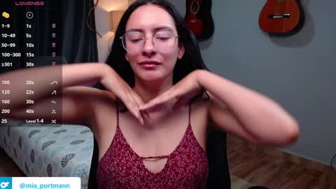 MIAPORTMANN online show from January 15, 9:13 am