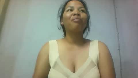 miarii online show from December 4, 8:58 am