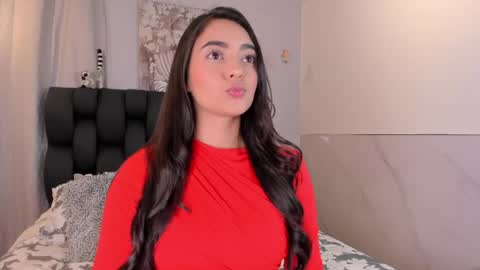 miavelvet1 online show from April 14, 2:37 am